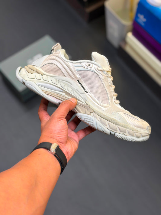 BALANCECIAGA TRIPLE s2